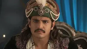 Jalal questions Dilawar about his identity