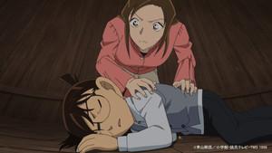 Who Kidnapped Conan and Azusa? (1)